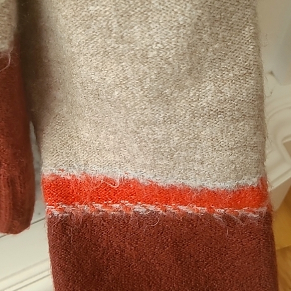 Universal thread good co. Women's multicolor X-small sweater. - Picture 3 of 5